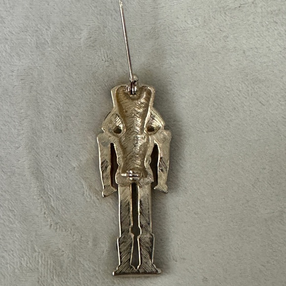 Vintage nutcracker broach - Picture 3 of 4